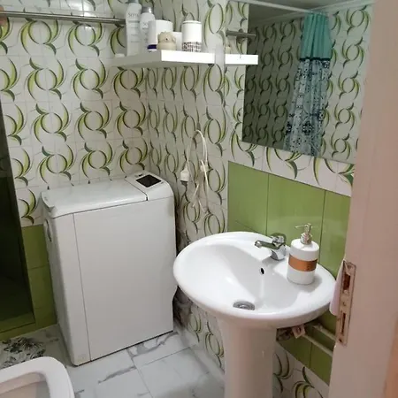 Apartment Acropolis Within 10min. Walk! *