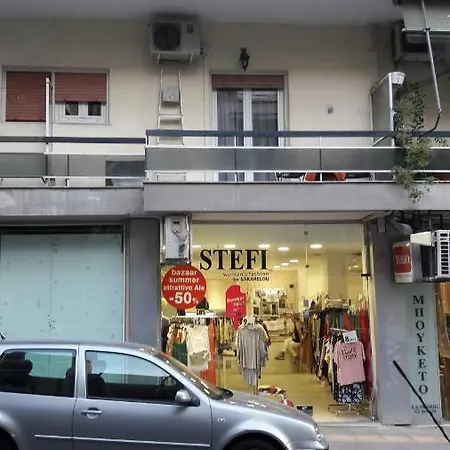 Apartment Acropolis Within 10min. Walk! *
